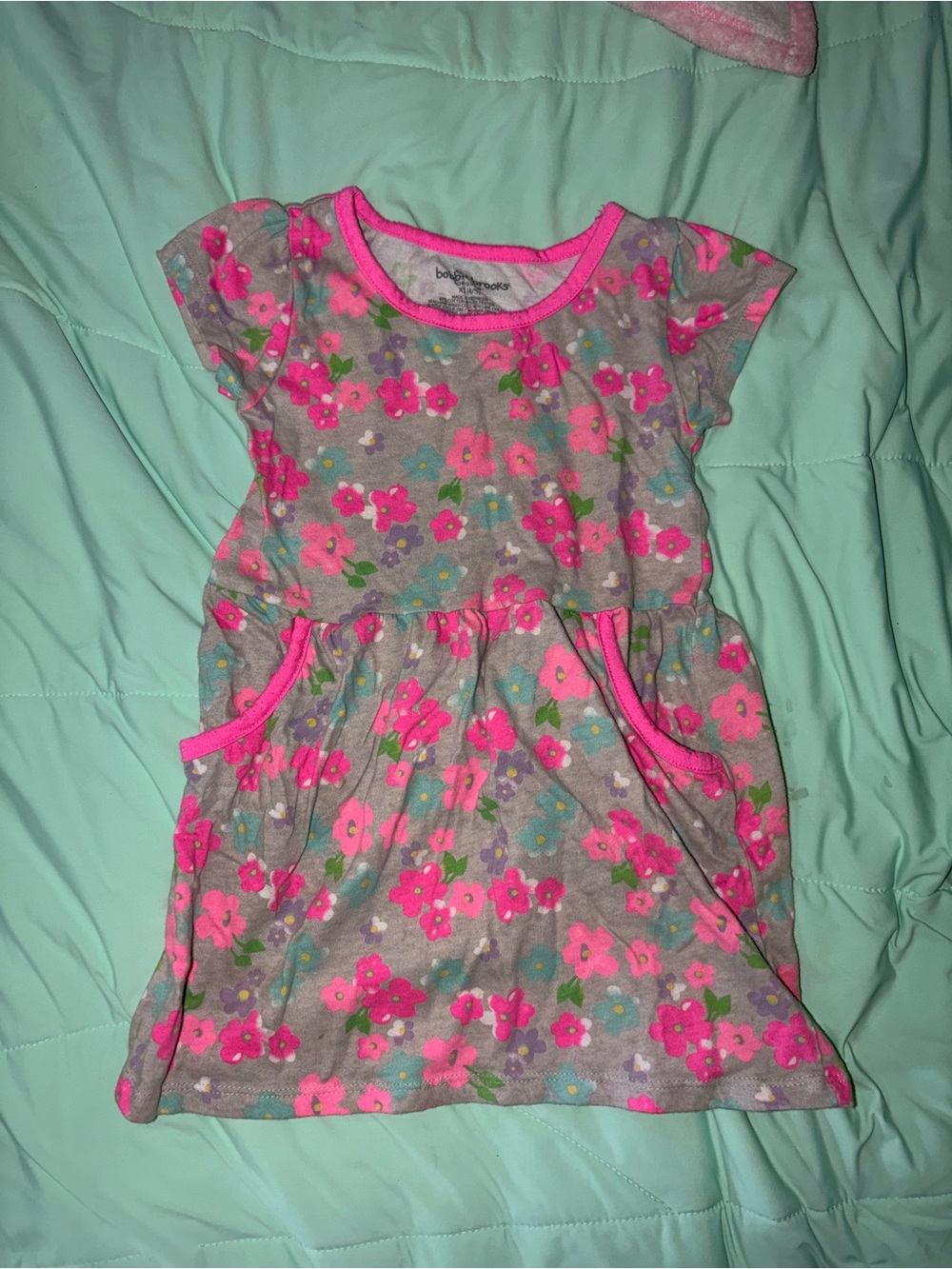 Source Unknown Gray Floral Casual Dress with Pink Trim
